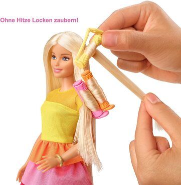 Mattel GBK24 - Barbie - Ultimate Curls - Locken Style Puppe mit Zubehör