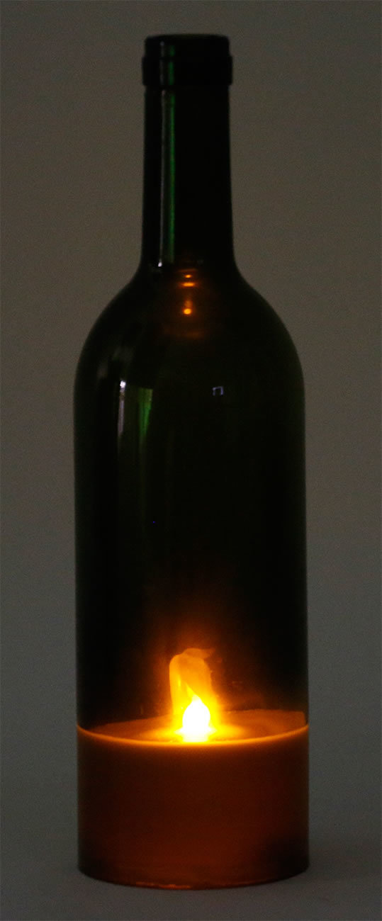 Weinflasche mit LED Kerze Deko